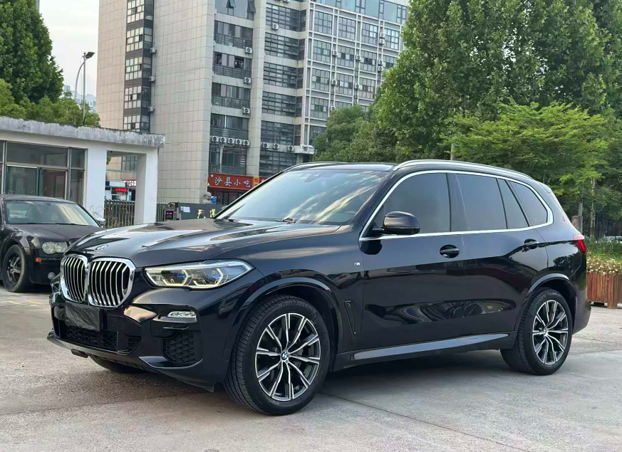 宝马X5验车注意什么?2026豪车验车机构怎么选?附热门验车平台推荐插图 5eecdaf48460cde5cd16935d787e9b5e8796c7fc573383f175b8339e1c4c2483fddc4346bf76eef339e8703ac5556d0ddc093a6749ce6a33dc7fc81f70fca9bbc94a1ade813d0c9eac02966fc13630890576934f74336bb5f0c362f501fad3c9 宝马X5验车注意什么?2026豪车验车机构怎么选?附热门验车平台推荐